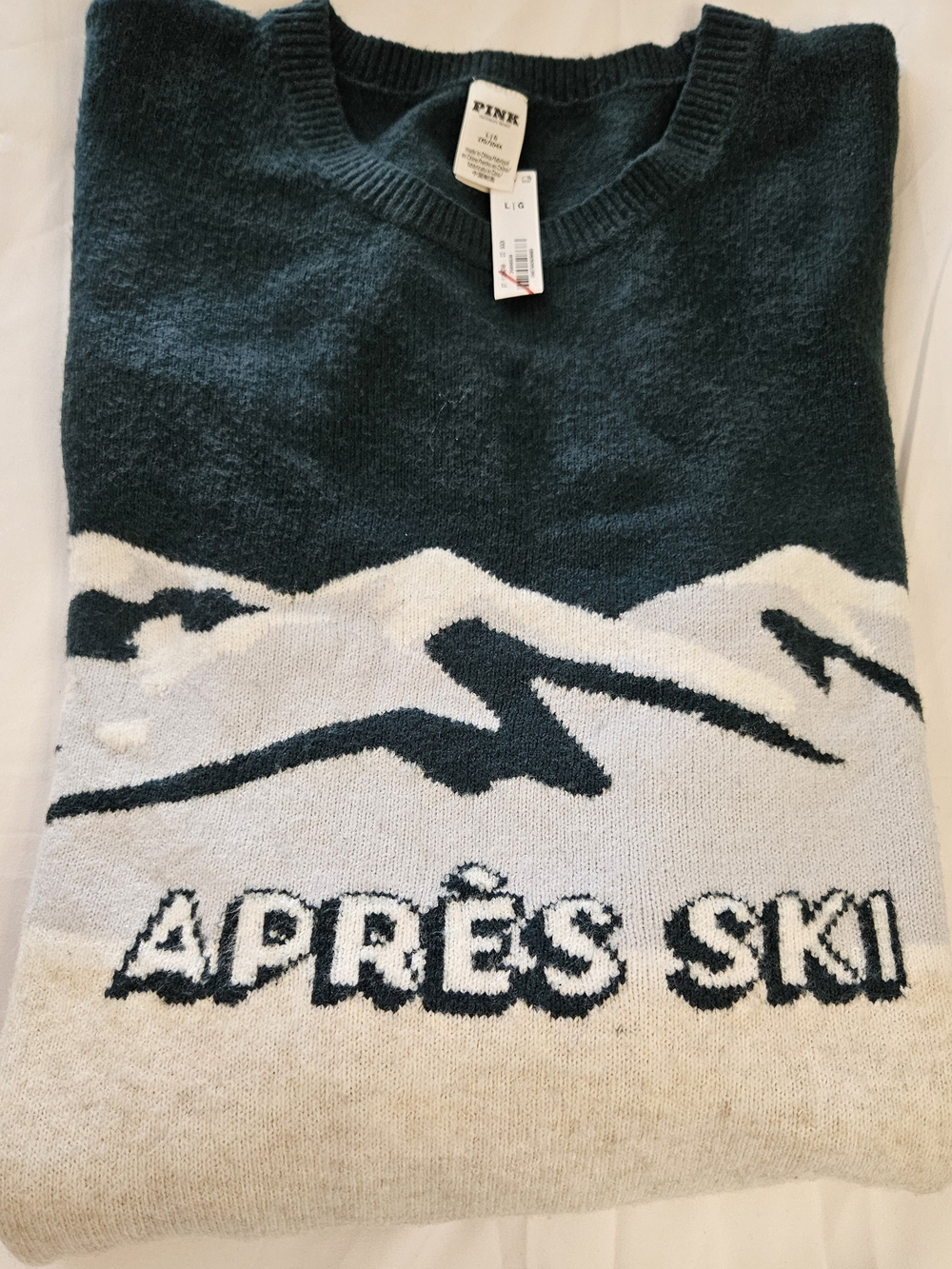 PINK Victoria's Secret Green & Cream 'Après Ski' Crewneck Sweater LARGE NWT - Picture 5 of 5